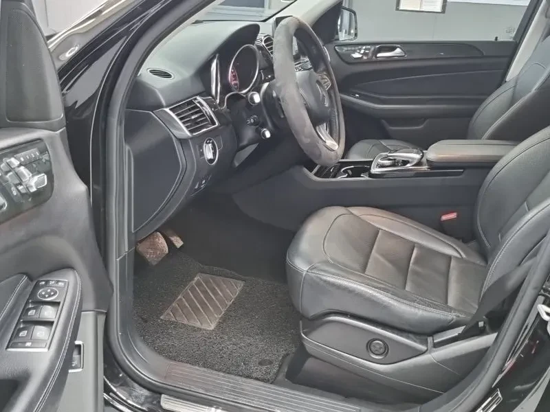 Mercedes-Benz GLE 350 D 4Matic - САМО 30% АВАНС, снимка 10 - Автомобили и джипове - 55483969