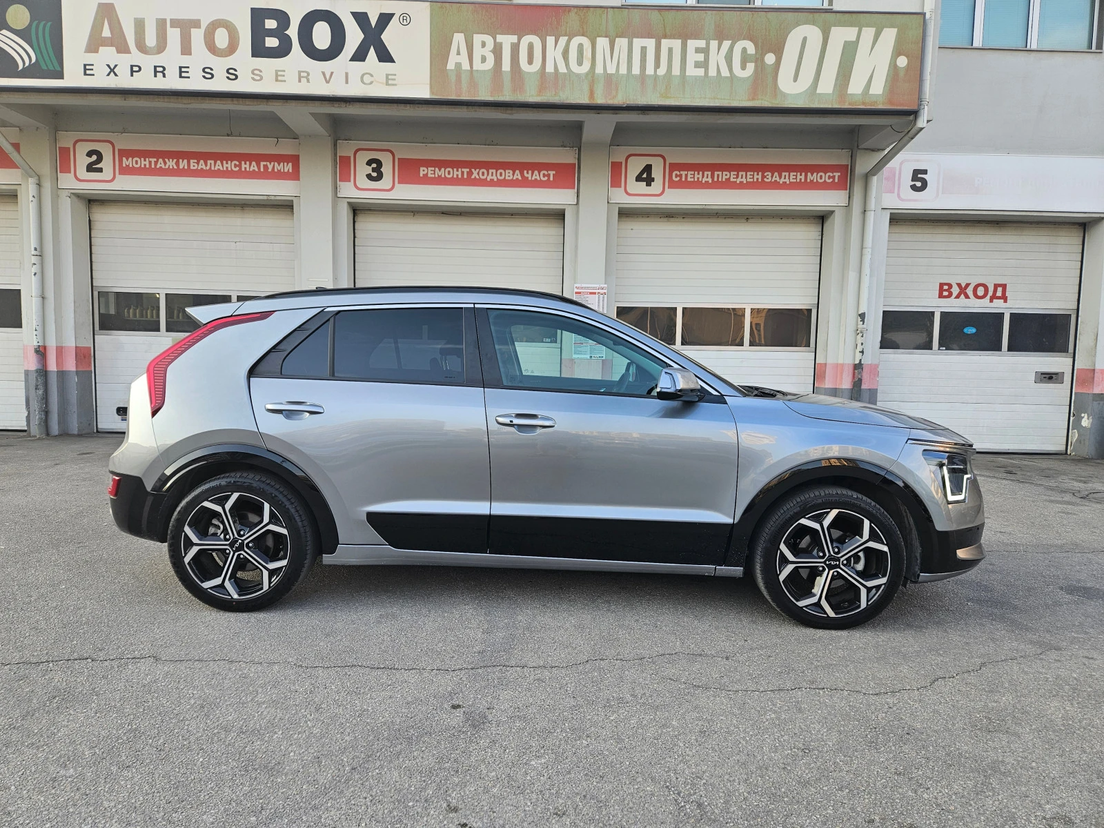 Kia Niro 1.6 HEV AT (141hp)  - изображение 6