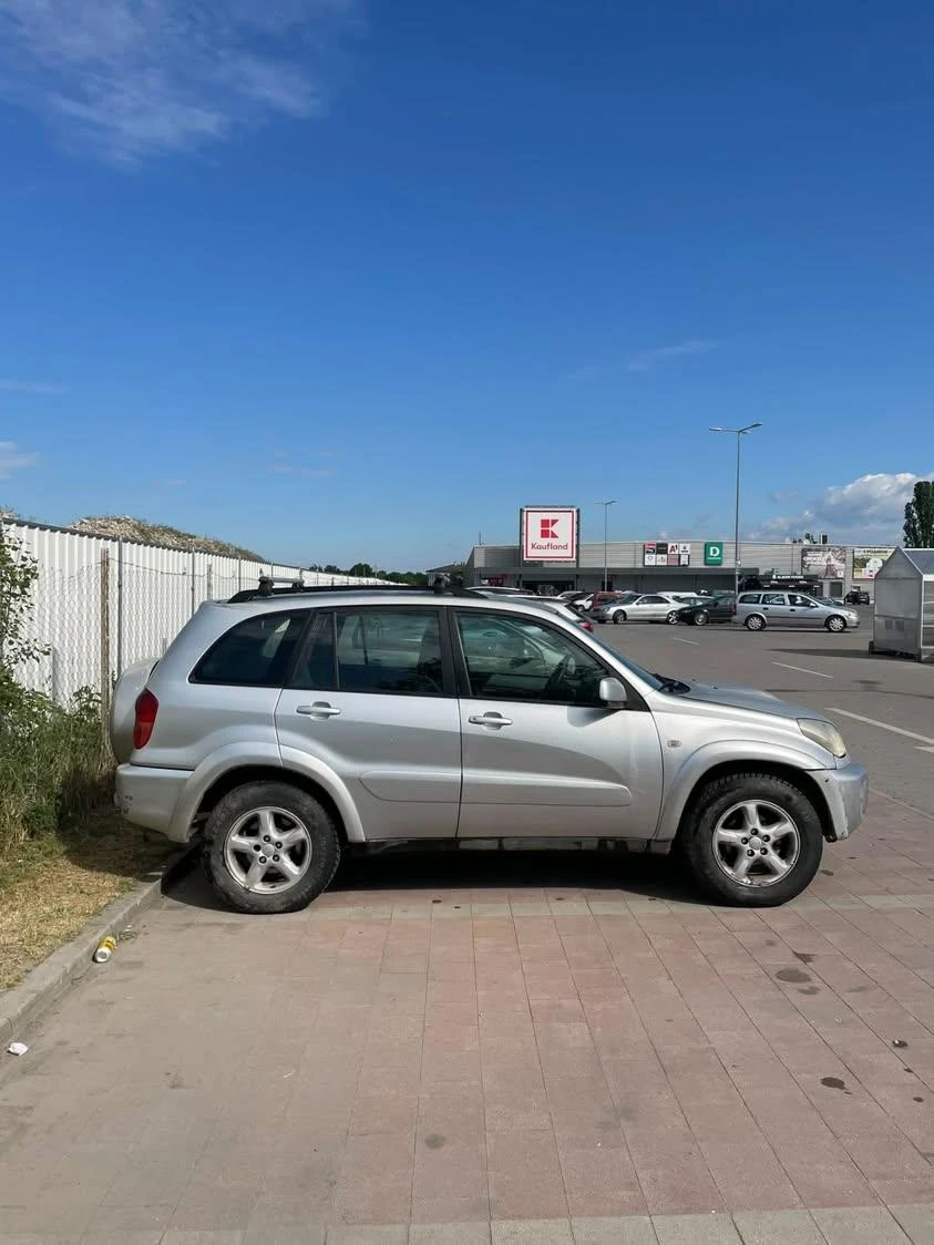 Toyota Rav4  - изображение 5