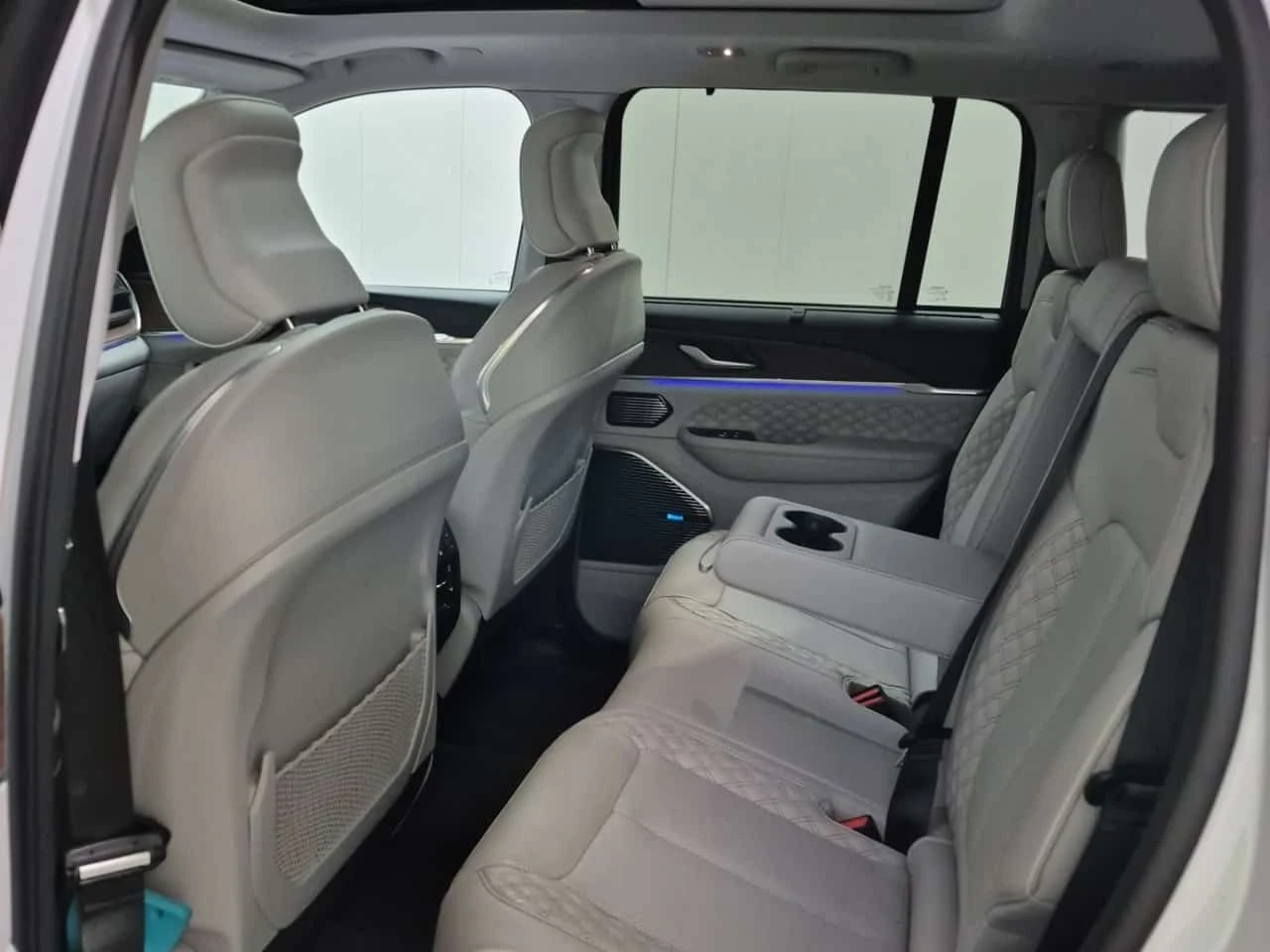 Jeep Grand cherokee SUMMIT| HUD| 360| AMBIENT| PANO| 2 КЛЮЧА , снимка 12 - Автомобили и джипове - 54193182