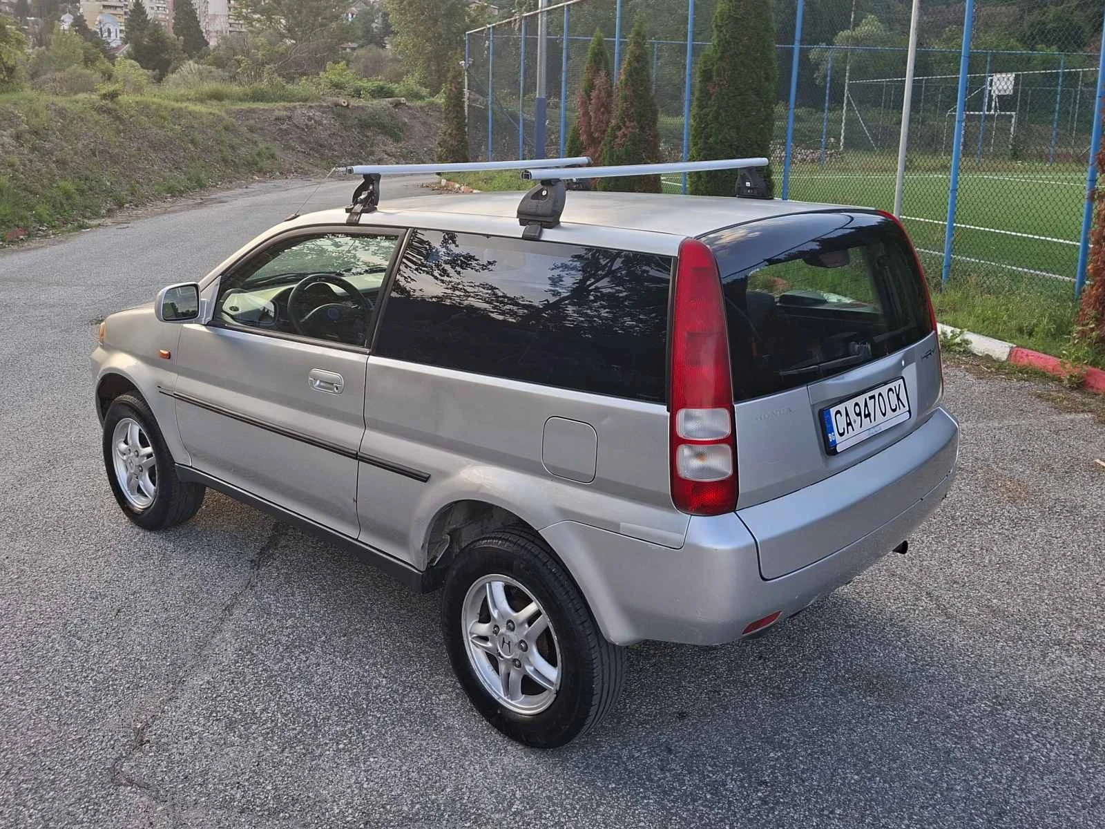 Honda Hr-v Без ръжди 4х4 нови гуми!, снимка 6 - Автомобили и джипове - 54873718