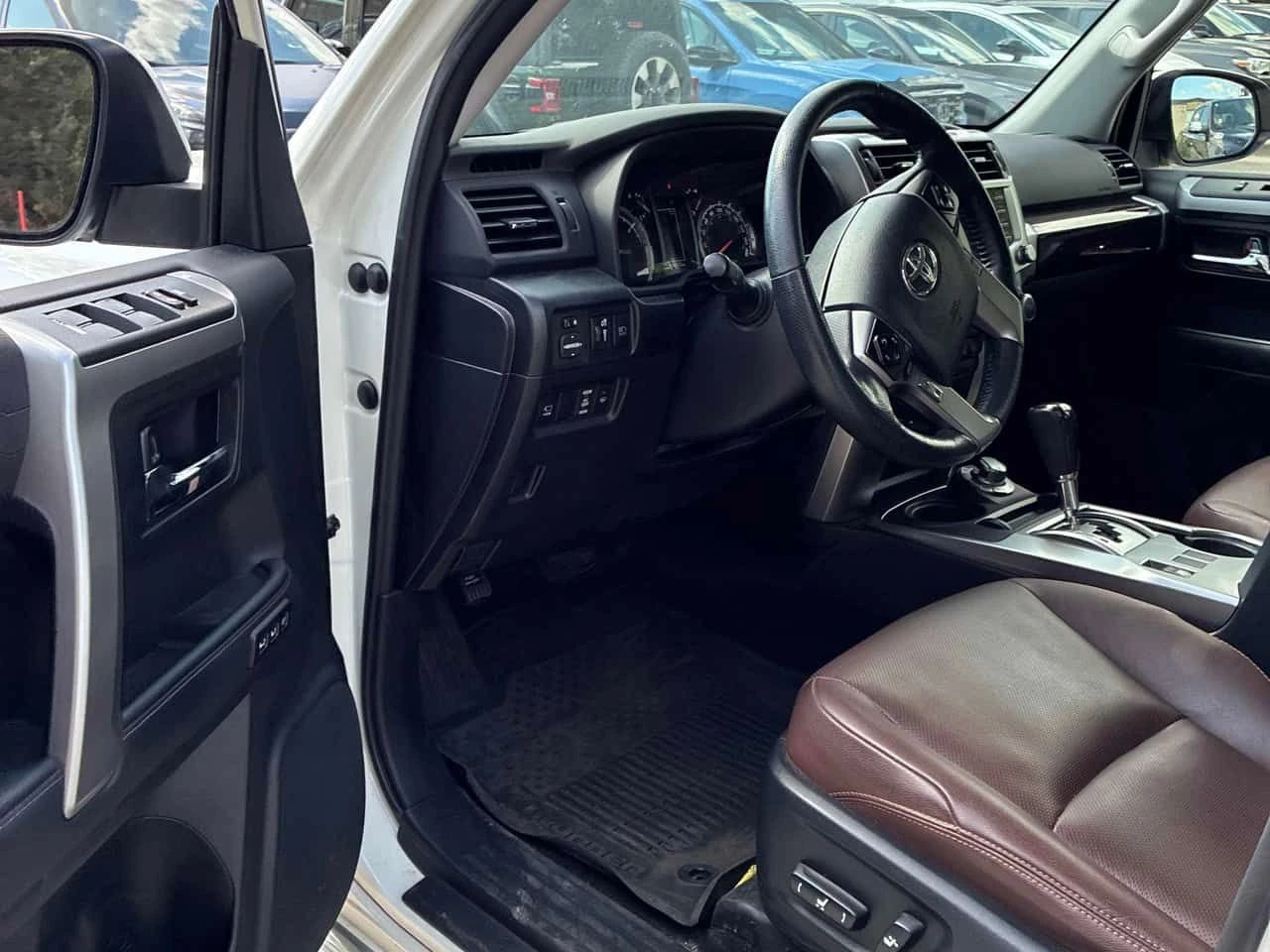 Toyota 4runner | DISTRONIC | ШИБИДАХ | ОБДУХВАНЕ | , снимка 5 - Автомобили и джипове - 55531885