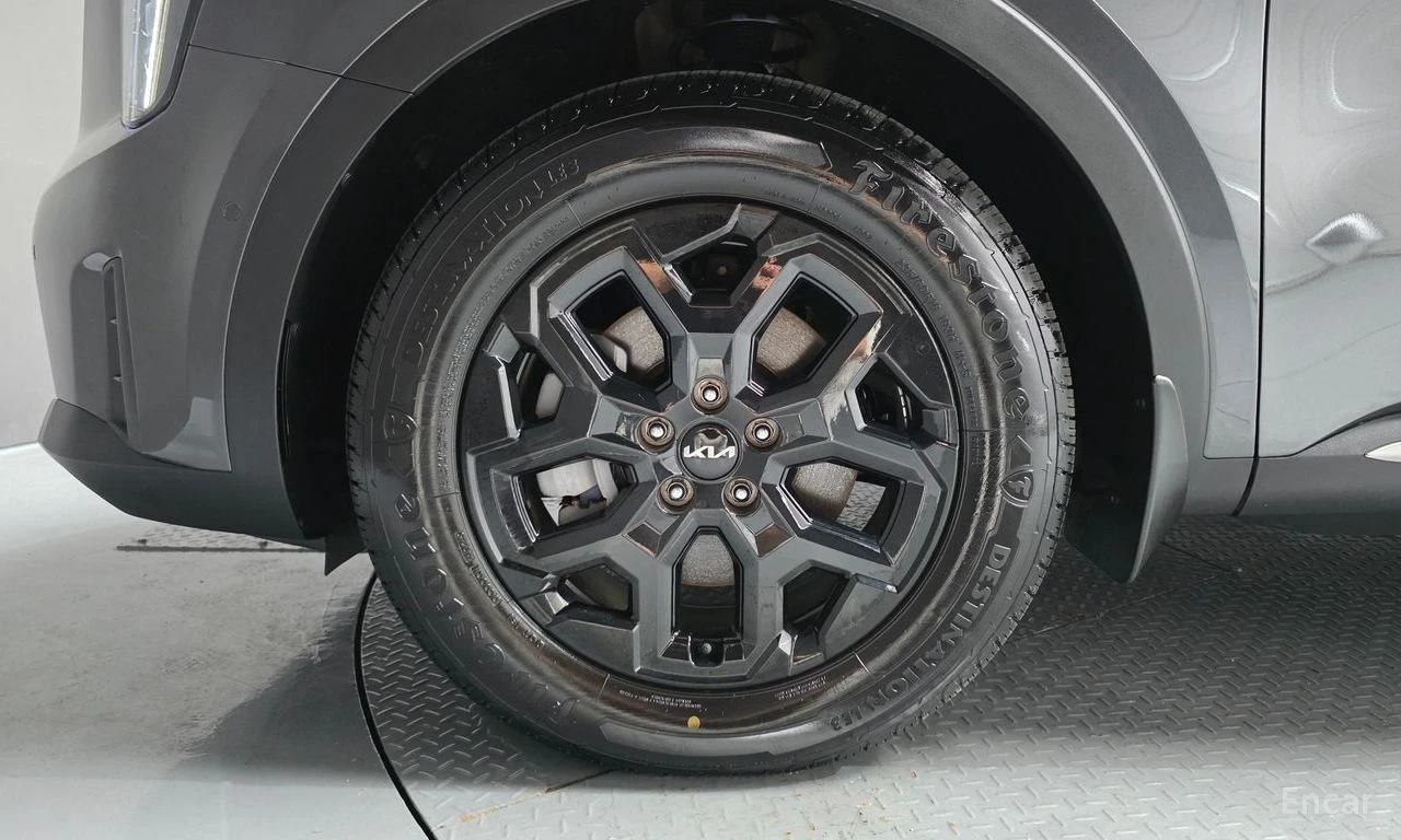Kia Sorento HYBRID* NOBLESSE* ОБДУХВАНЕ* ДИСТРОНИК* ХЕДЪП* , снимка 5 - Автомобили и джипове - 55969758