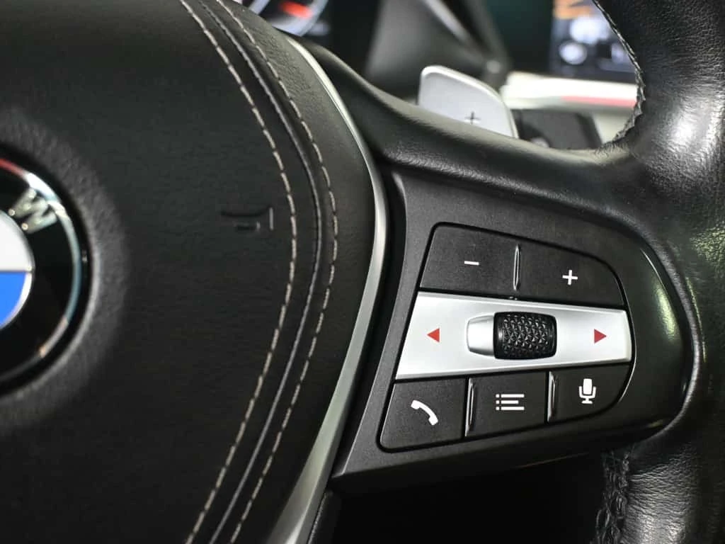 BMW X5 * 40i xDrive40i No Accident HUD 360CAM Panoramic R, снимка 16 - Автомобили и джипове - 56182800
