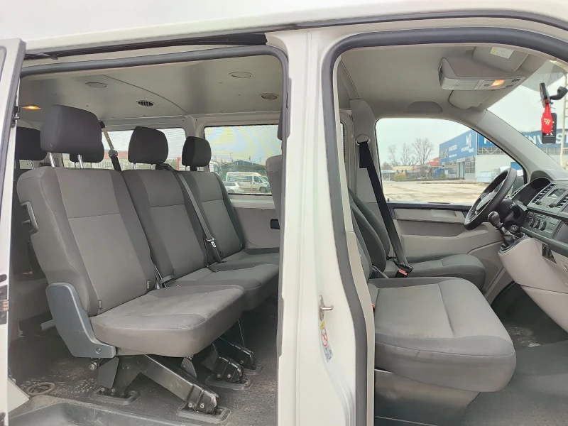 VW Transporter 2.0tdi Transporter Kombi , снимка 17 - Бусове и автобуси - 52892001