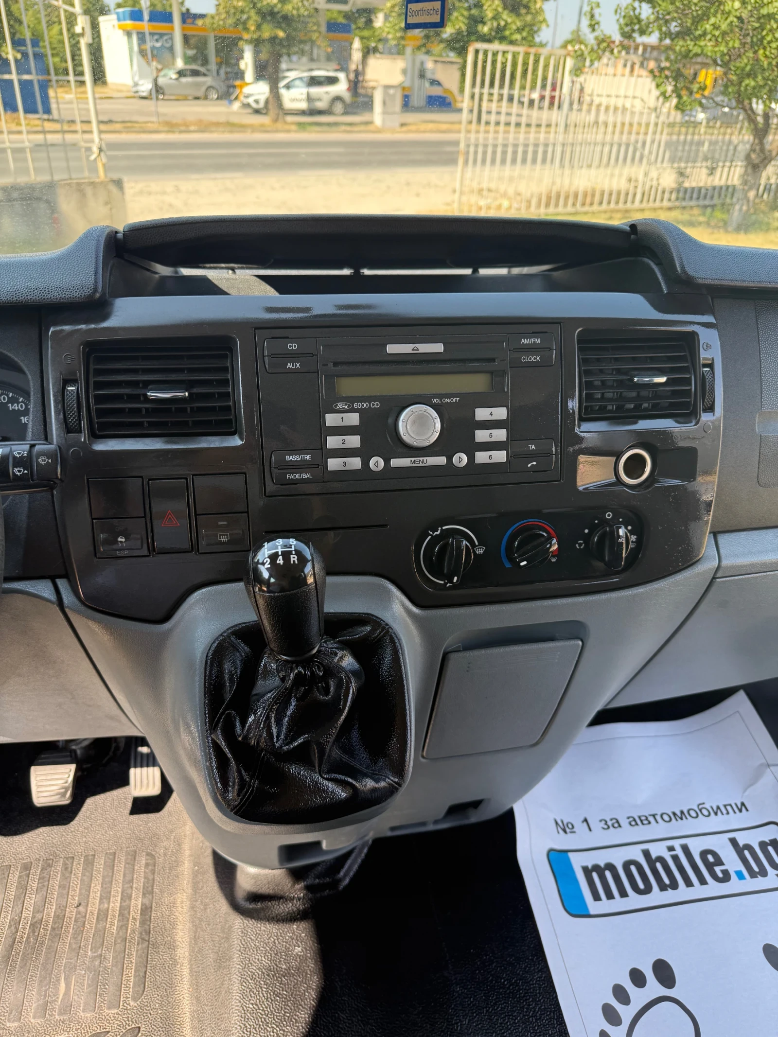 Ford Transit Двузонов Климатик - изображение 8