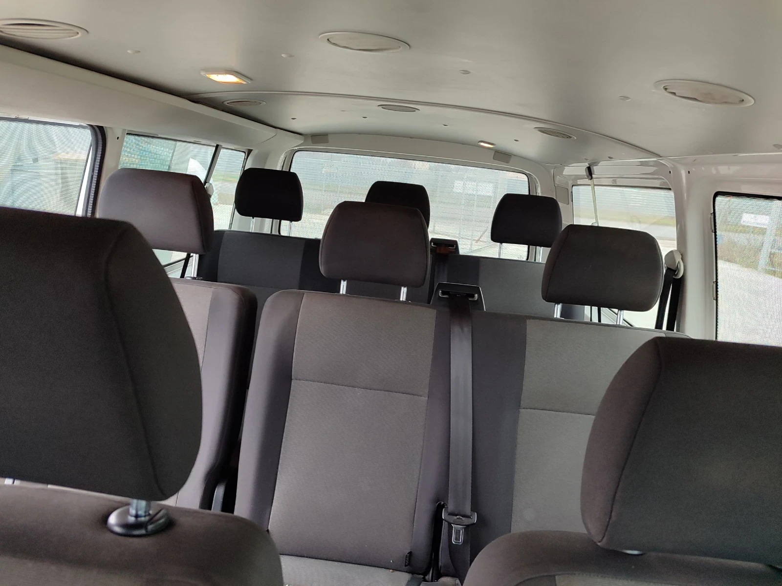 VW Transporter 2.0tdi Transporter Kombi  - изображение 10