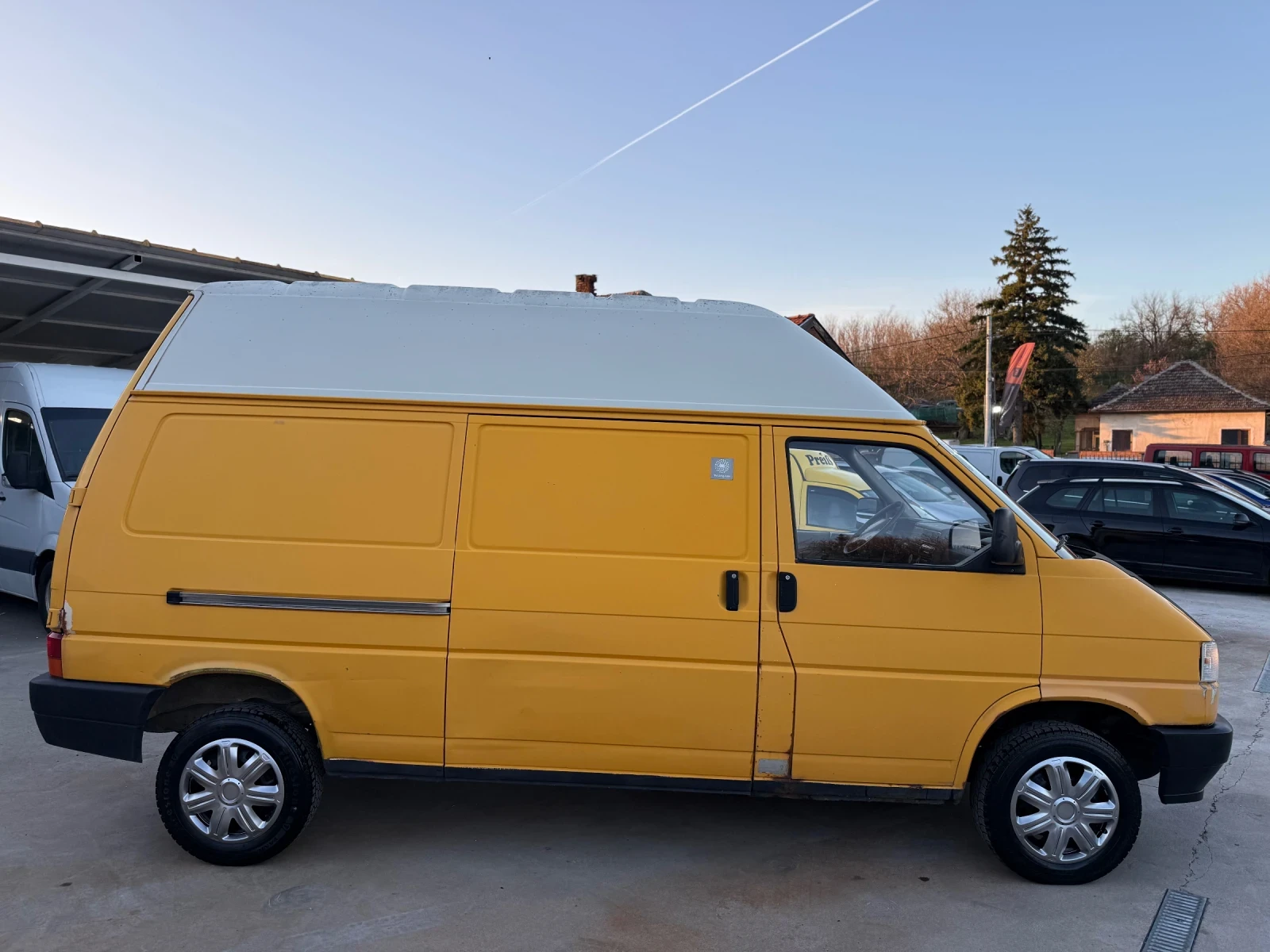 VW T4 1.9 MAXI БАЗА, снимка 8 - Бусове и автобуси - 54203938