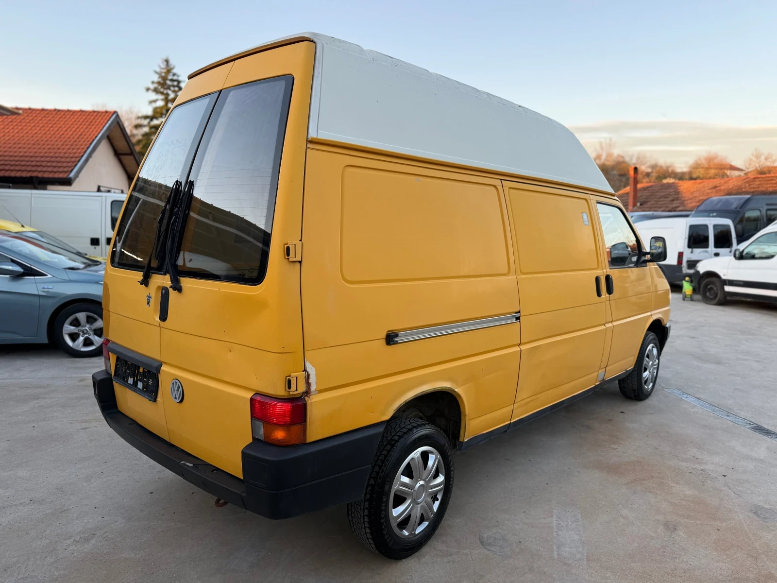 VW T4 1.9 MAXI БАЗА, снимка 7 - Бусове и автобуси - 54203938
