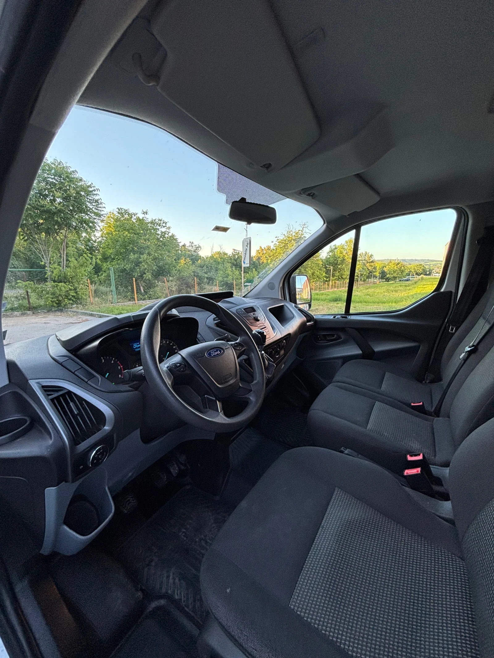 Ford Transit Custom Custom 2.2 tdi 5+ 1, снимка 10 - Бусове и автобуси - 54983540