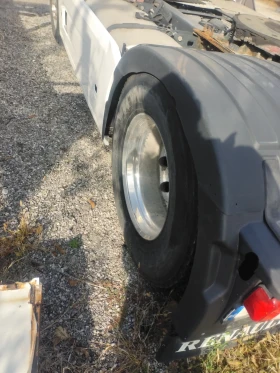 Renault T | Mobile.bg    4