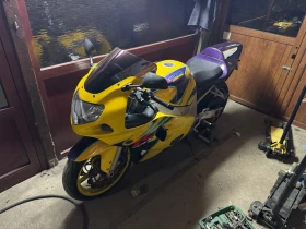 Suzuki Gsxr, снимка 1