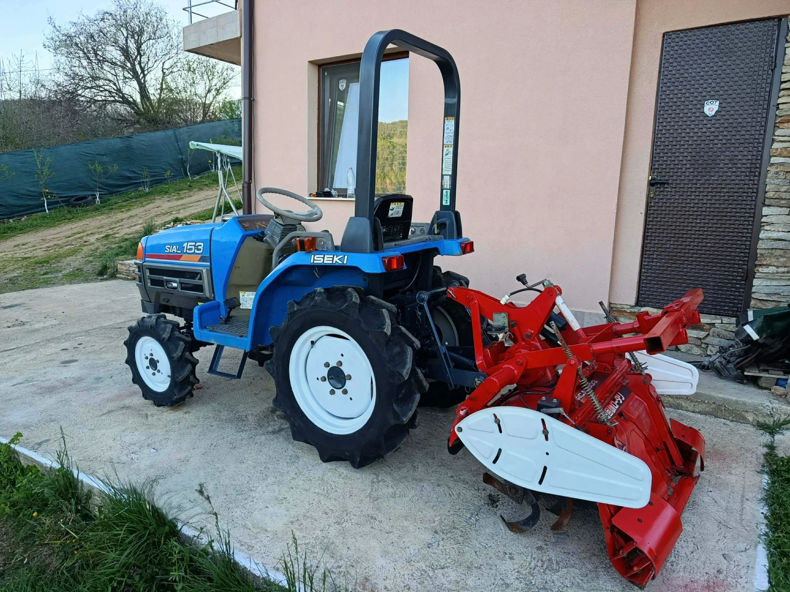 Трактор ISEKI Sial 153, снимка 3 - Селскостопанска техника - 54140890