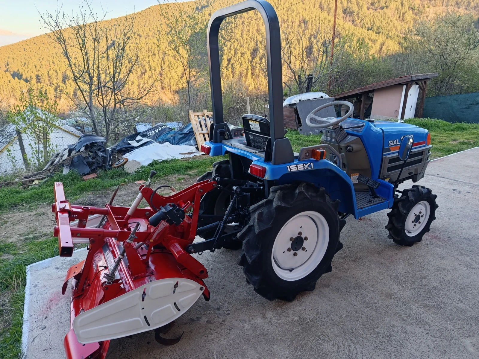 Трактор ISEKI Sial 153, снимка 5 - Селскостопанска техника - 54140890