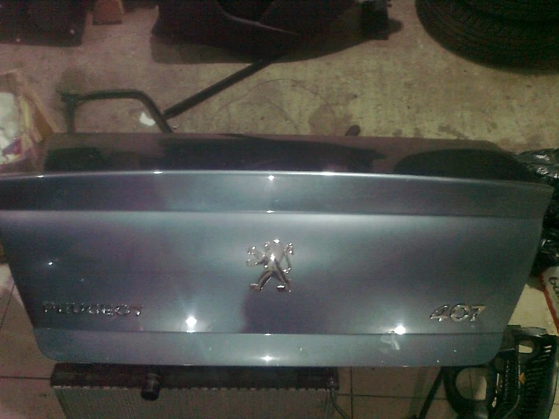 капак заден за Пежо 407 2.2 (5)