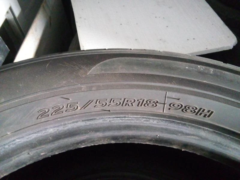 Гуми Летни 225/55R18, снимка 4 - Гуми и джанти - 45649597