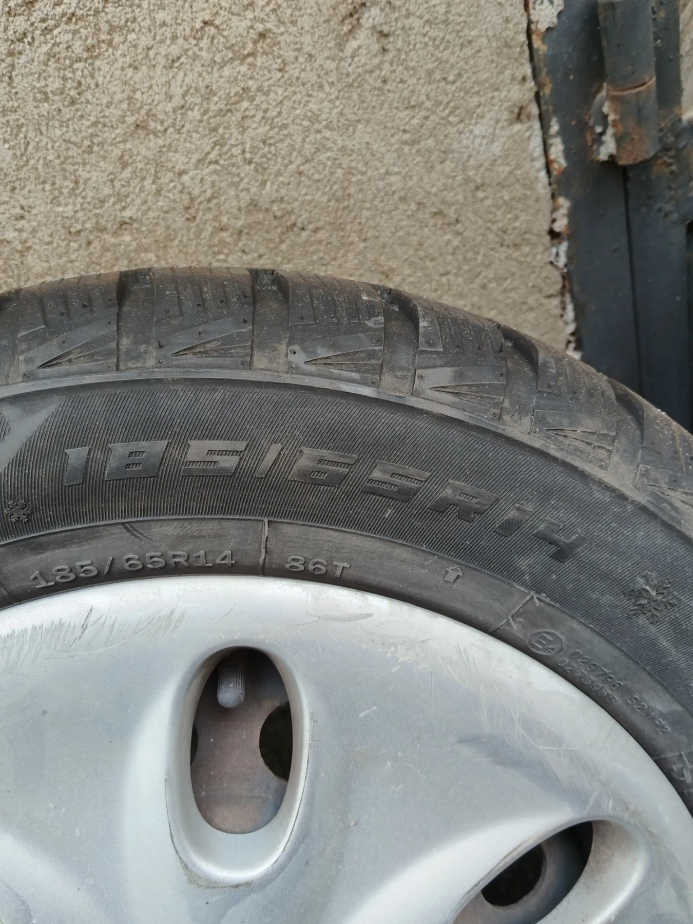 ���� 185/65R14 | Mobile.bg � ����������� 4