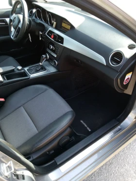 Mercedes-Benz C 180 AMG пакет, снимка 6