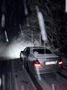 Mercedes-Benz E 270, снимка 11
