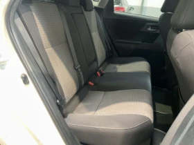 Toyota Auris 1.8 Хибрид , снимка 7