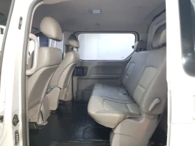 Hyundai Starex 2.5 Automatic, снимка 12