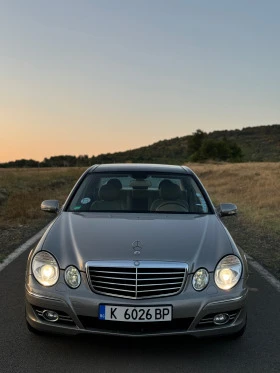 Mercedes-Benz E 320, снимка 2