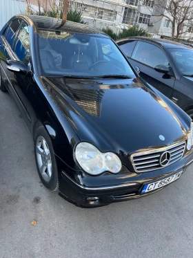 Mercedes-Benz C 200, снимка 2