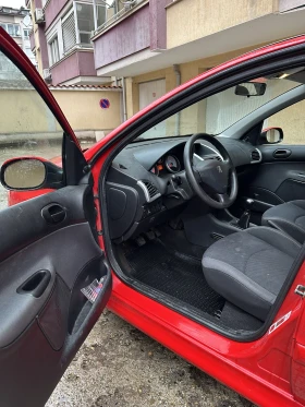 Peugeot 206 1.4i - 2300 € / 4498.41 лв. - 16990617 8
