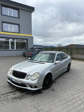 Mercedes-Benz E 270 