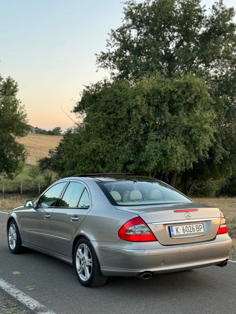 Mercedes-Benz E 320, снимка 6 - Автомобили и джипове - 47503353