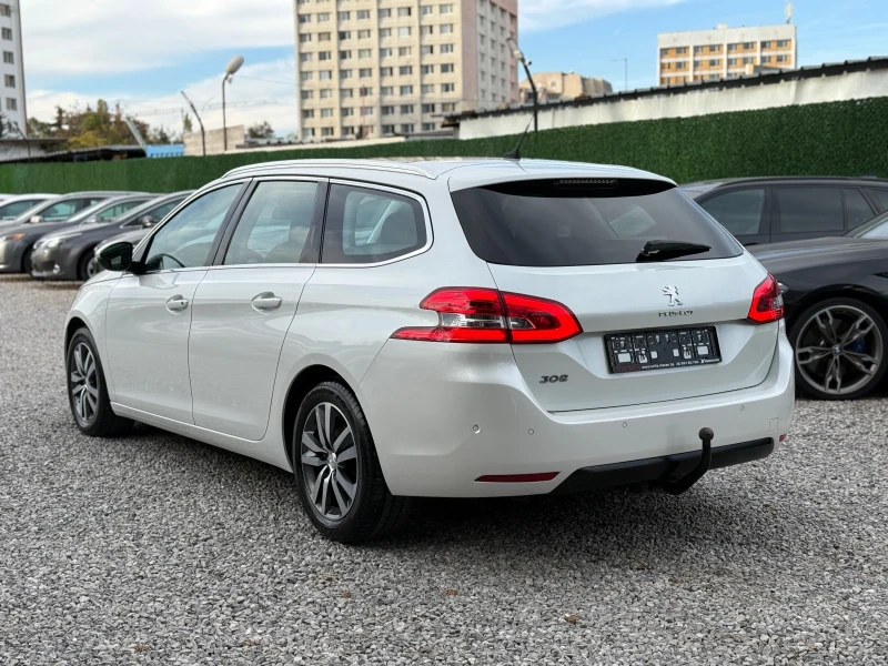 Peugeot 308 1.5 BlueHDI 130hp Facelift Кожа Панорама, снимка 5 - Автомобили и джипове - 47635516