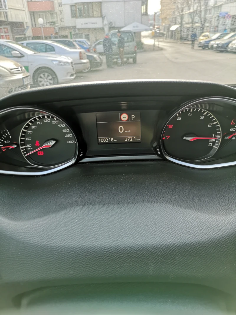 Peugeot 308 Хечбек, снимка 10 - Автомобили и джипове - 48340084