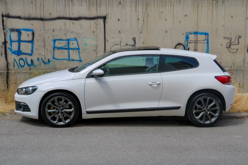 VW Scirocco Всичко Платено , снимка 8 - Автомобили и джипове - 51082758