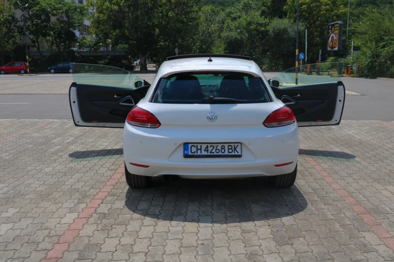 VW Scirocco Всичко Платено , снимка 5 - Автомобили и джипове - 51082758