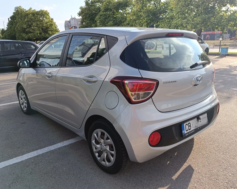 Hyundai I10 GL/Газ-бензин, снимка 5 - Автомобили и джипове - 52200773