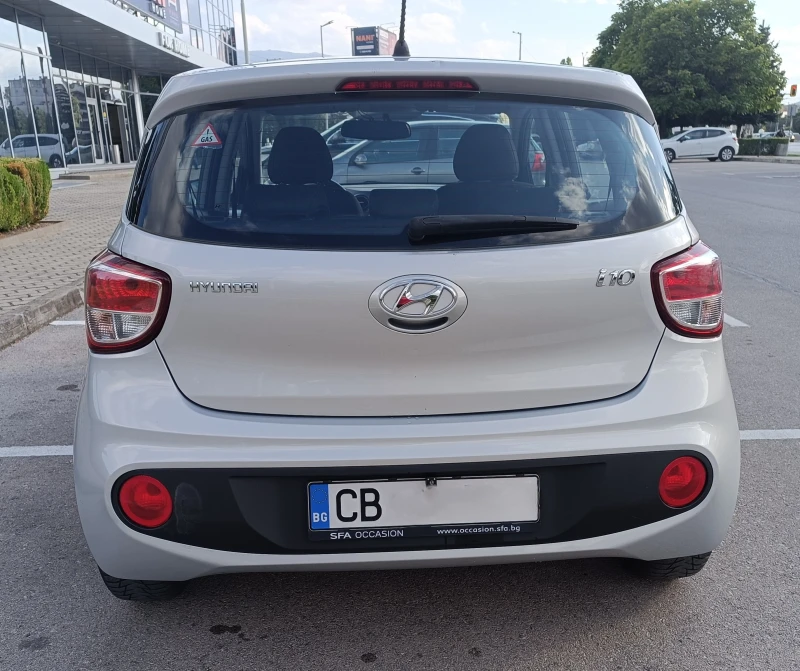 Hyundai I10 GL/Газ-бензин, снимка 6 - Автомобили и джипове - 52200773