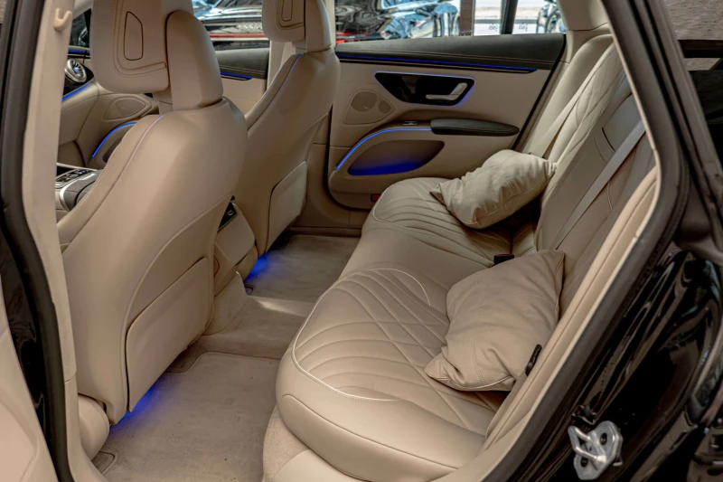 Mercedes-Benz EQS 580/4Matic/Hyper Screen/Камера/Обдухване, снимка 9 - Автомобили и джипове - 51658691