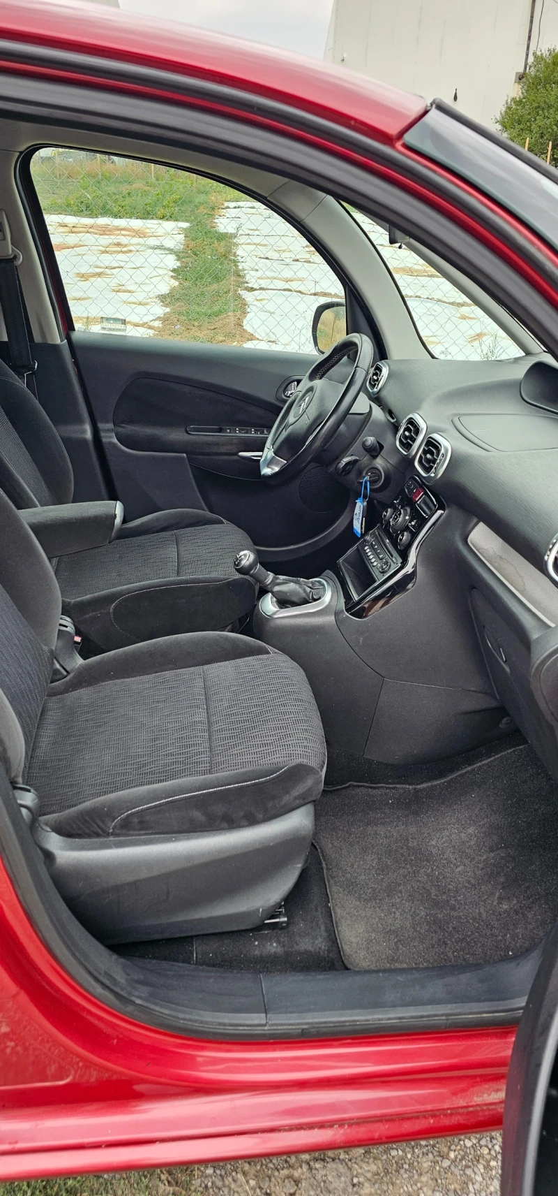 Citroen C3 Picasso 1.4i 95кс EXCLUSIVE, снимка 13 - Автомобили и джипове - 51676424