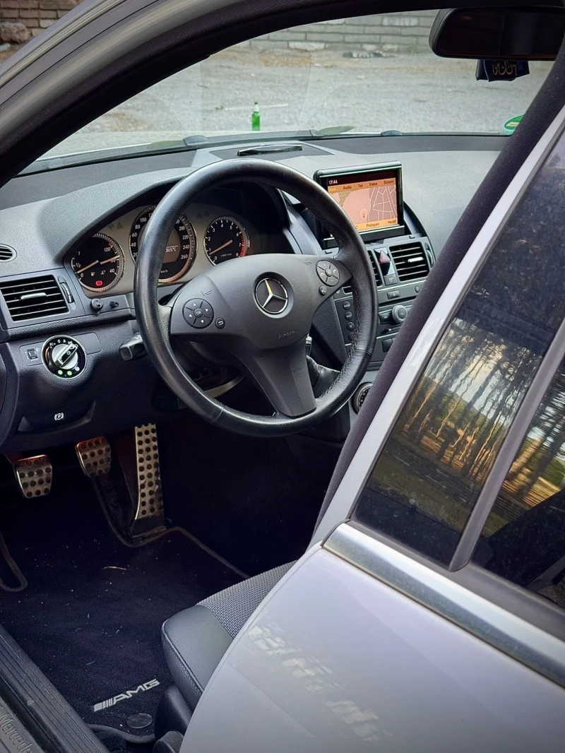 Mercedes-Benz C 200 Компресор 184кс, снимка 7 - Автомобили и джипове - 52414079