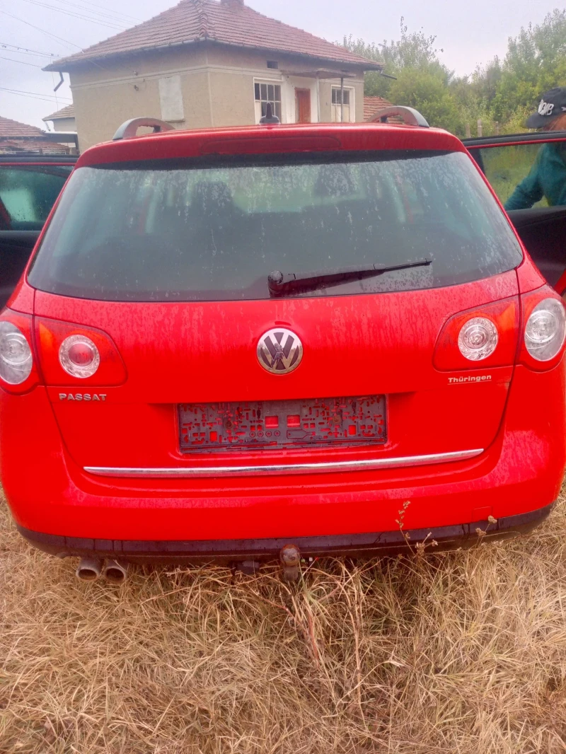 VW Passat, снимка 7 - Автомобили и джипове - 52533645