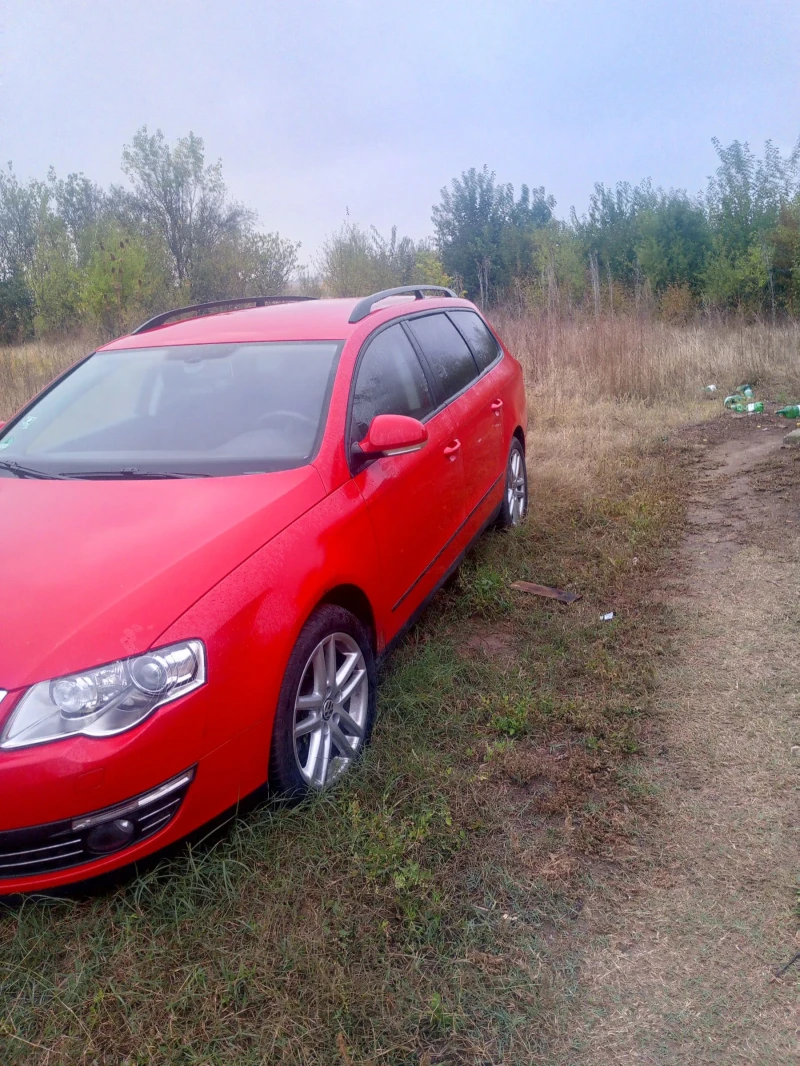 VW Passat, снимка 2 - Автомобили и джипове - 52533645