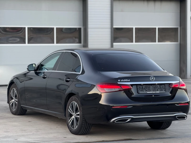 Mercedes-Benz E 220 2.2CDI* 9Gtronic* F1*  БЕЗ АНАЛОГ* ЛИЗИНГ * , снимка 5 - Автомобили и джипове - 52257787