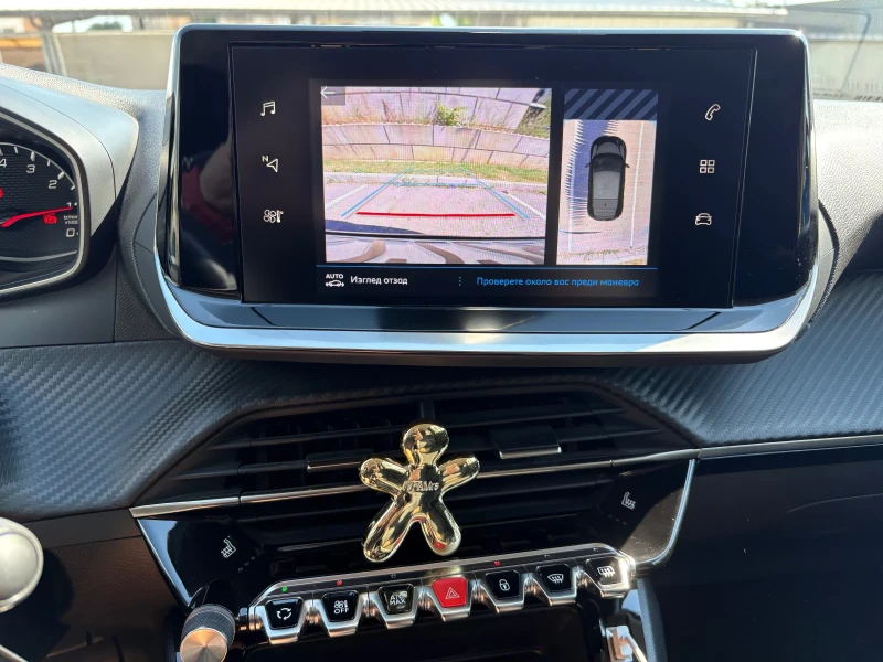 Peugeot 208, снимка 7 - Автомобили и джипове - 52954247