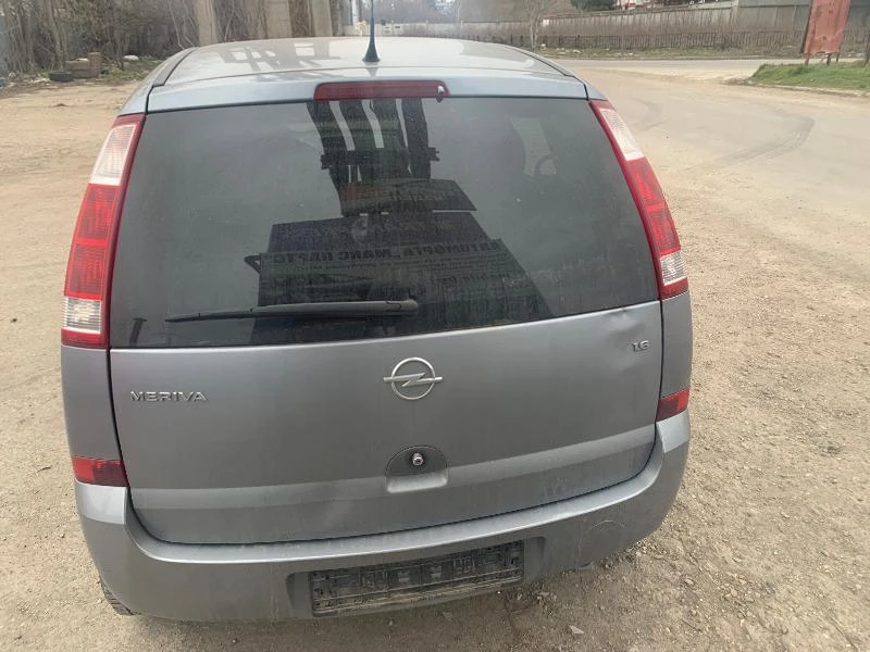 Opel Meriva, снимка 6 - Автомобили и джипове - 32058508