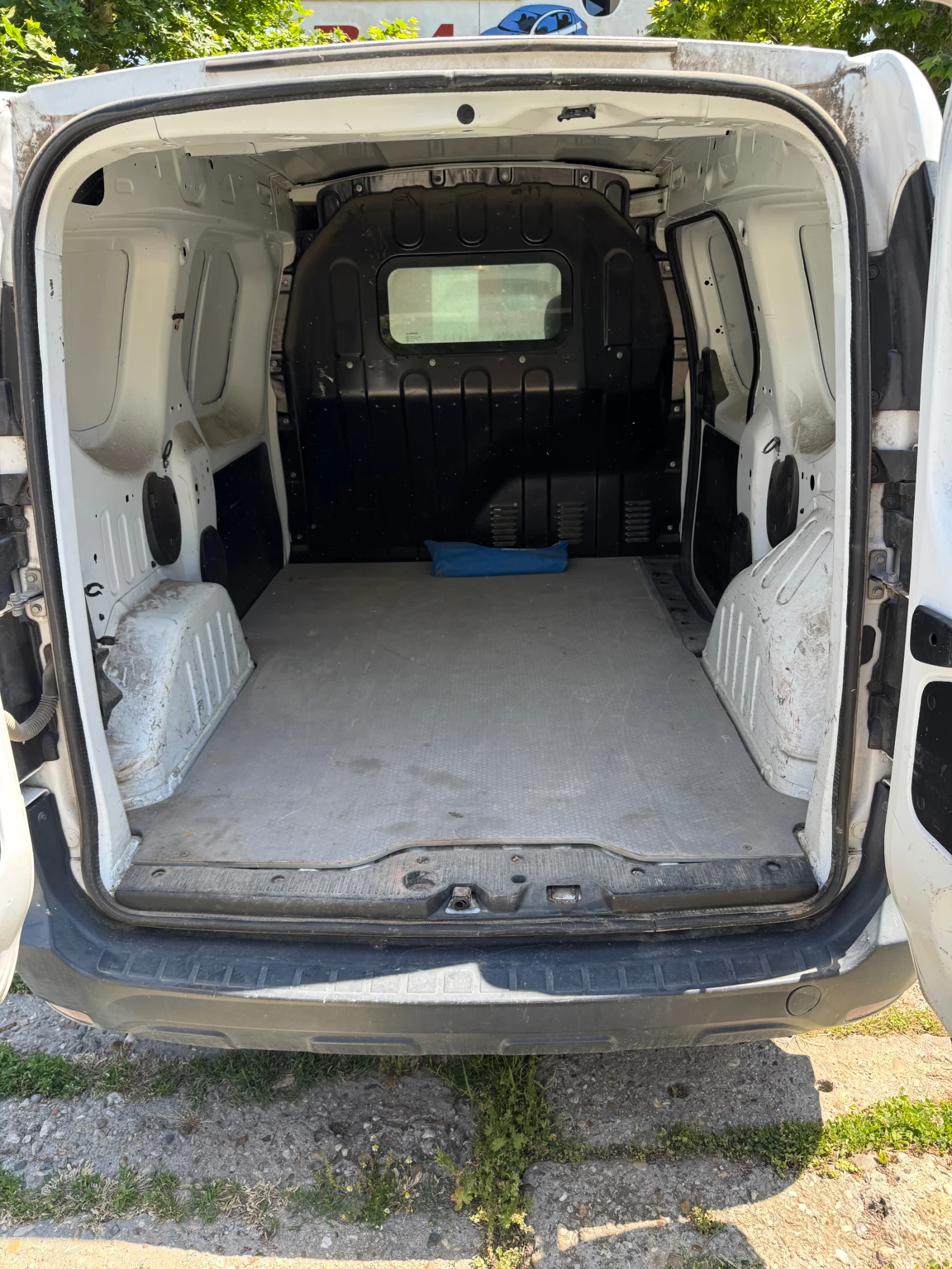 Dacia Dokker 102hp/ЗАВОДСКА ГАЗ/1.6  - изображение 5