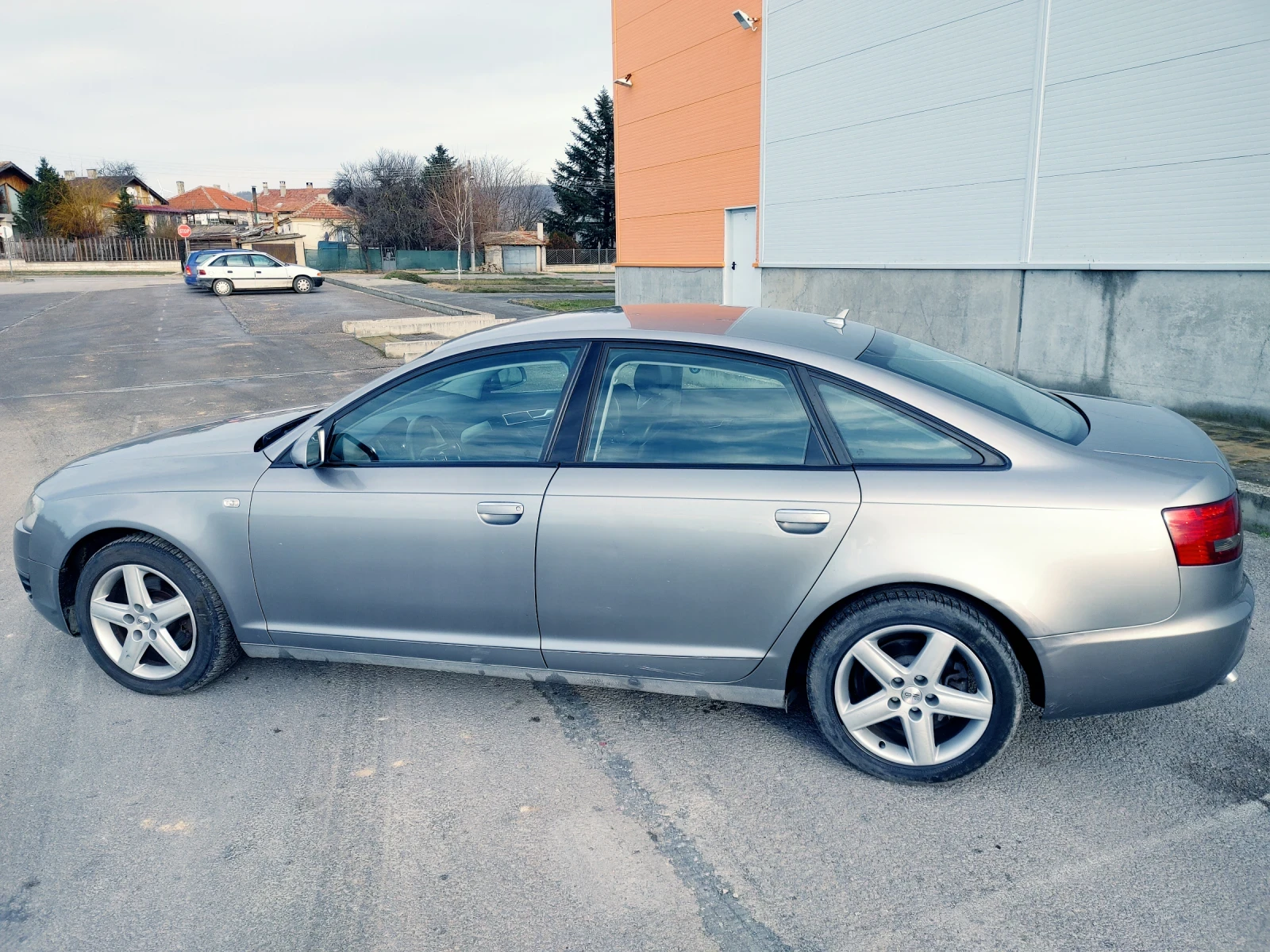 Audi A6  - изображение 2