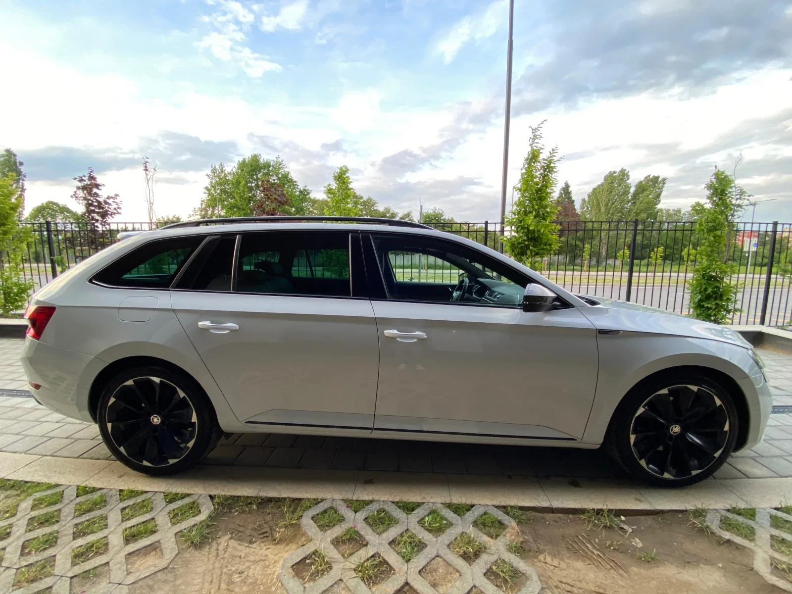 Skoda Superb Sportline - изображение 5