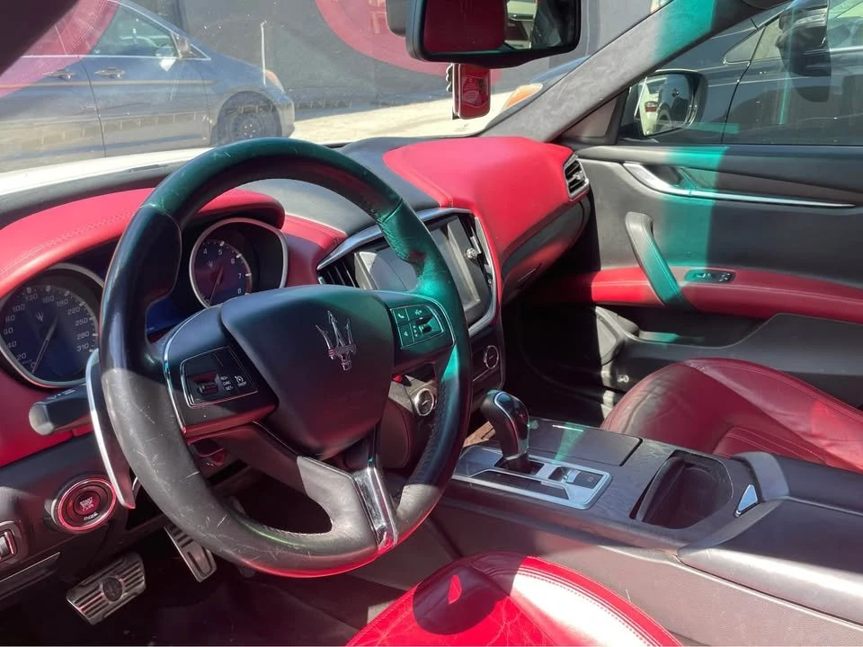 Maserati Ghibli * LUXURY* * PANORAMA* АвтоКредит(ЦЕНА ДО БГ) - изображение 5