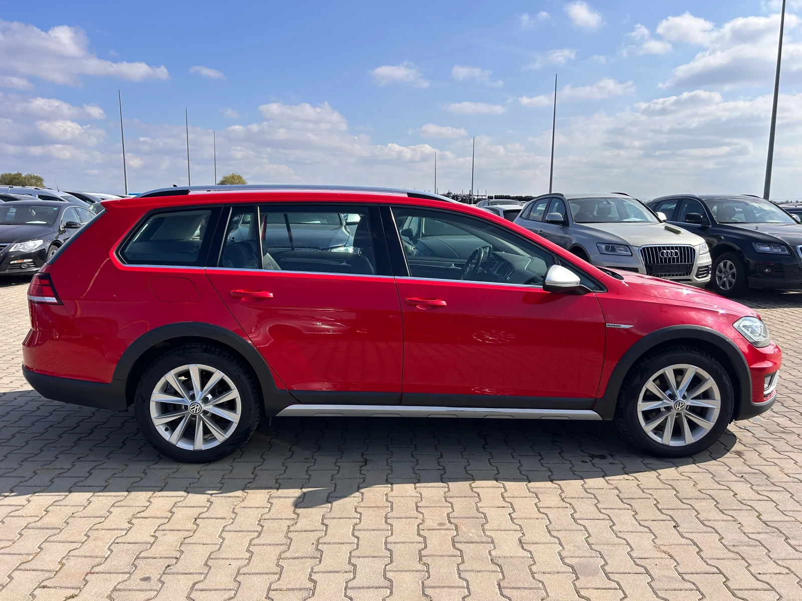 VW Alltrack GOLF 4MOTION AVTOMAT/NAVI/KAMERA EURO 6 - изображение 5