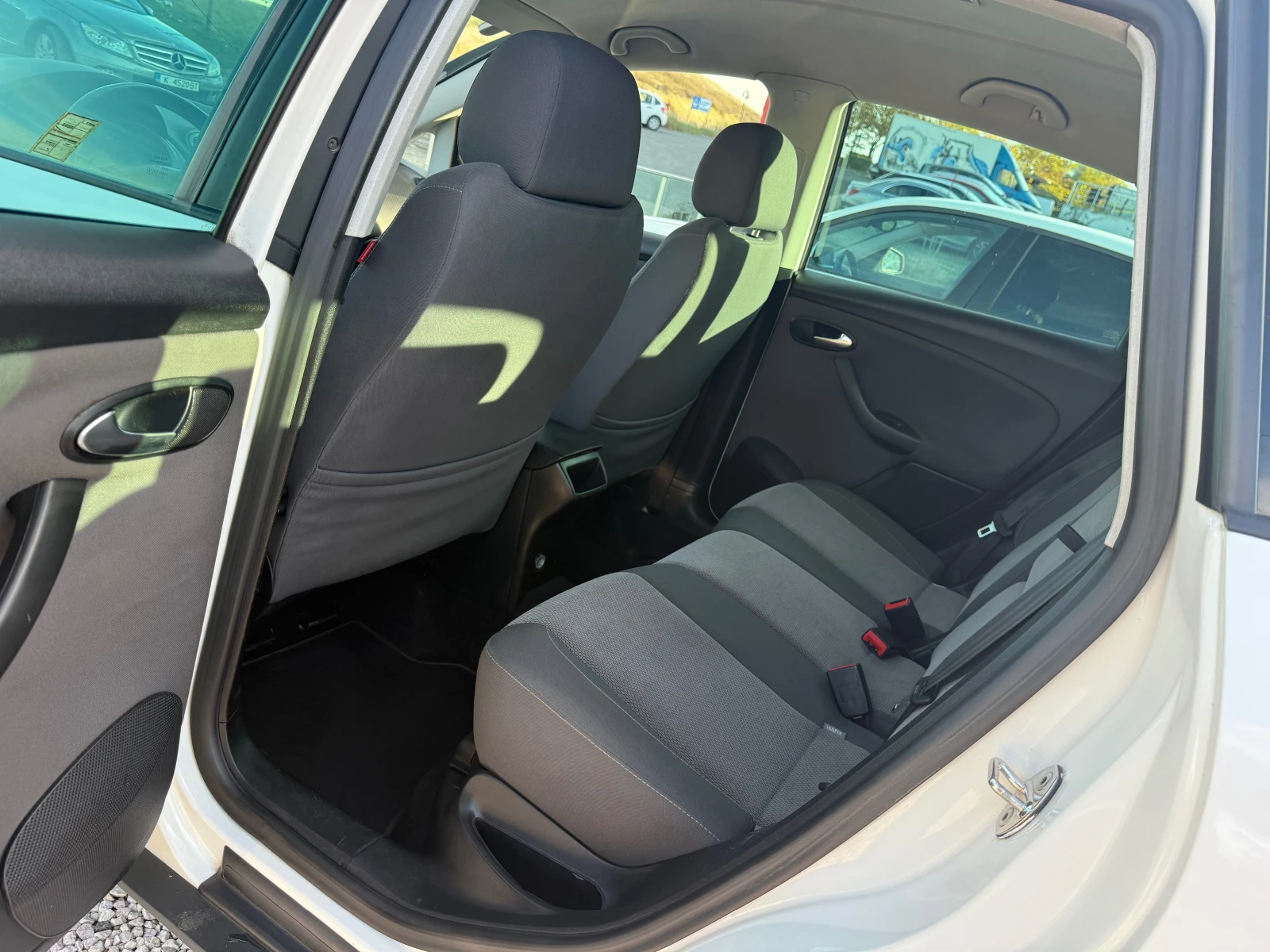 Seat Altea 1.6TDi, Facelift | Mobile.bg � ����������� 12